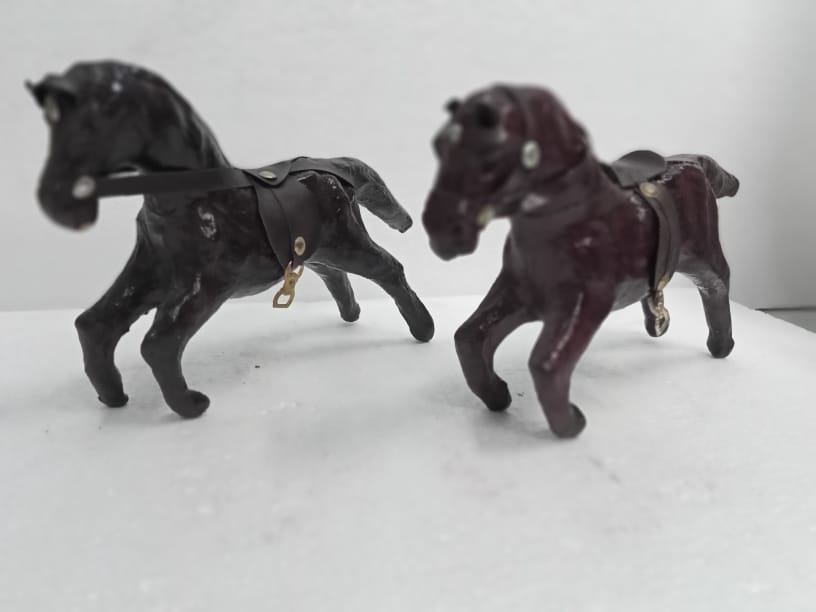 Home decorative handmade rajasthani showpiece of leather jumping horse (pack of 2) 